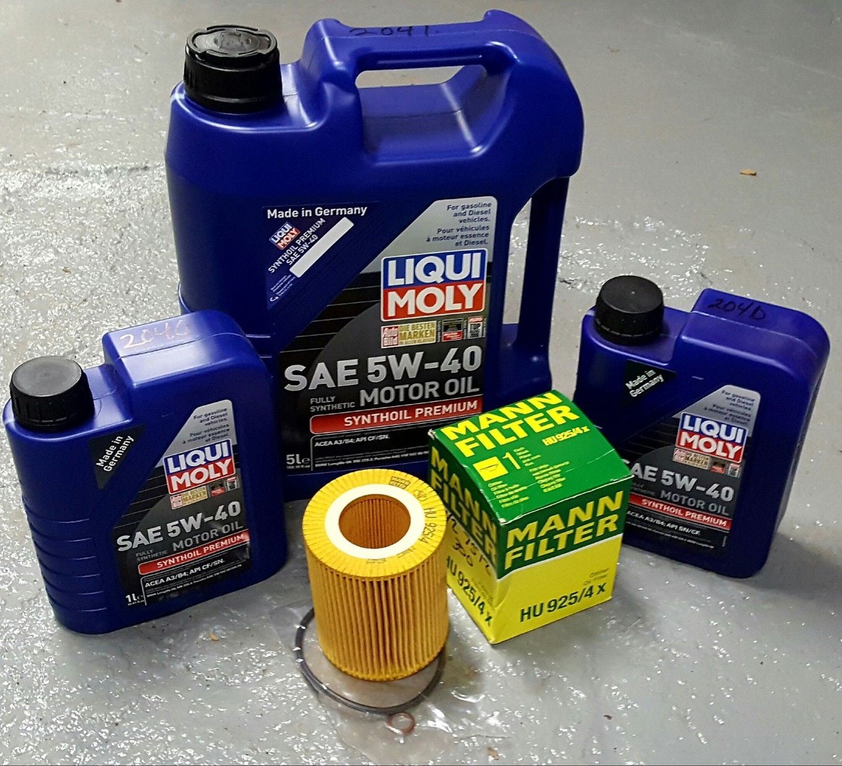 BMW E46 Engine & Oil Filter